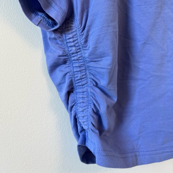 NWOT TNA Malibu T-shirt! - Picture 3 of 5